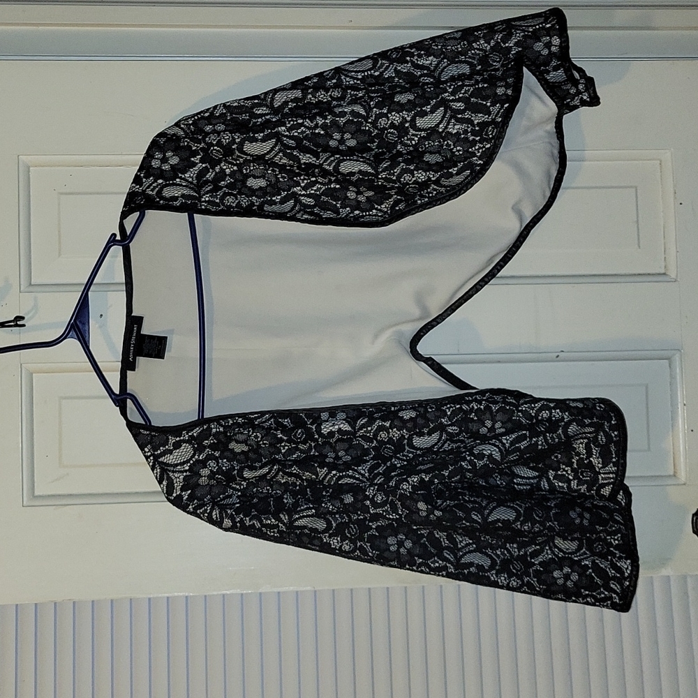 Size Black and White Cutout Back Lace Cropped Blazer